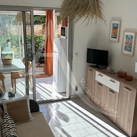 Apartamento Super Rez De Jardin, Parking, Internet *