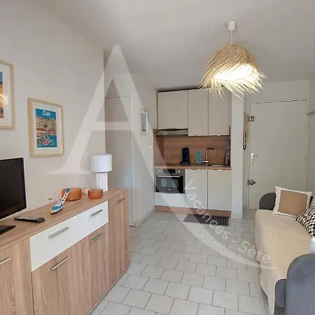 Super Rez De Jardin, Parking, Internet Sète