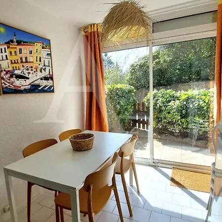 Apartment Super Rez De Jardin, Parking, Internet Sète